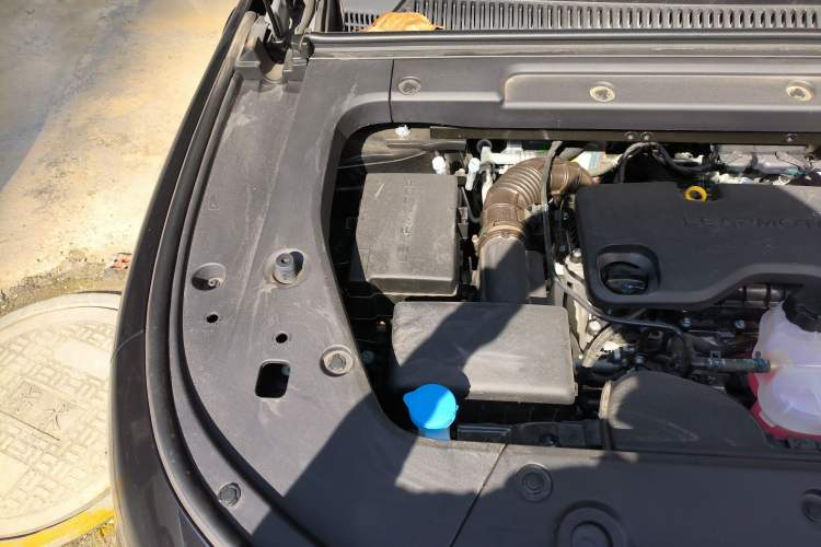 Used Leapmotor C16 2024 Range-Extended 200 Luxury Edition Engine Bay Right