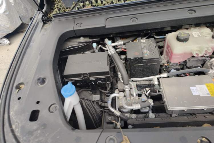 Used Leapmotor C16 2024 All-Electric 580 Luxury Edition Engine Bay Right
