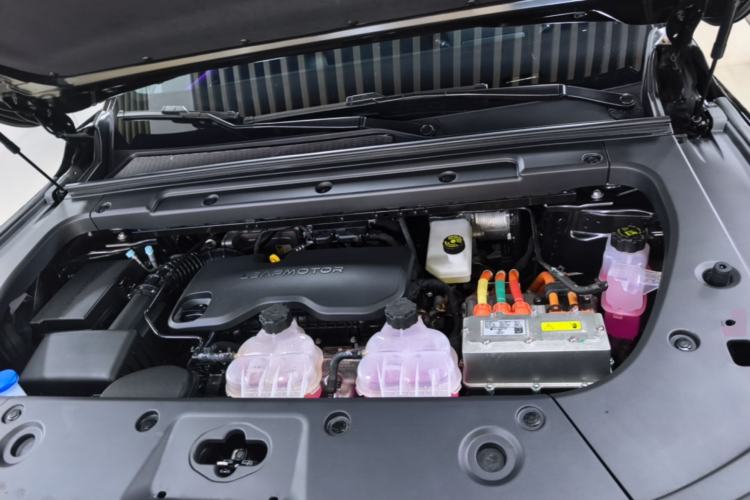 Used Leapmotor C16 2024 Range-Extended 200 Luxury Edition Engine Bay