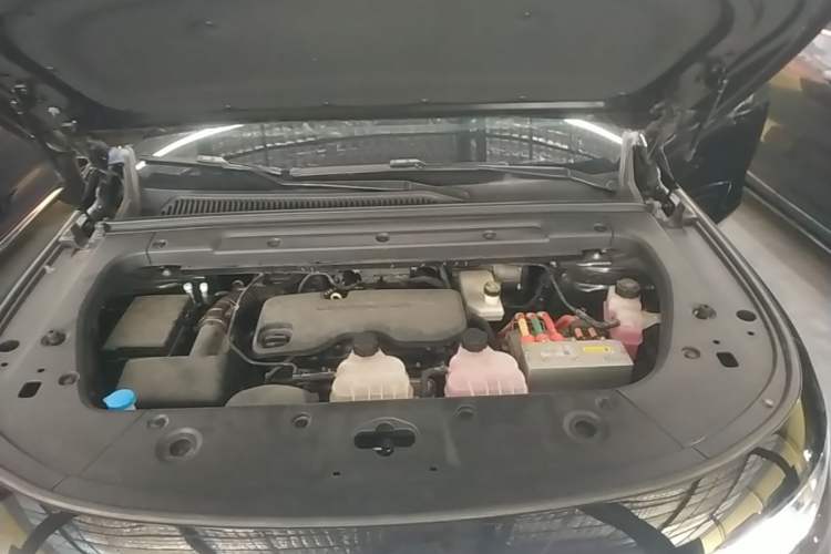 Used Leapmotor C16 2024 Range-Extended 200 Luxury Edition Engine Bay