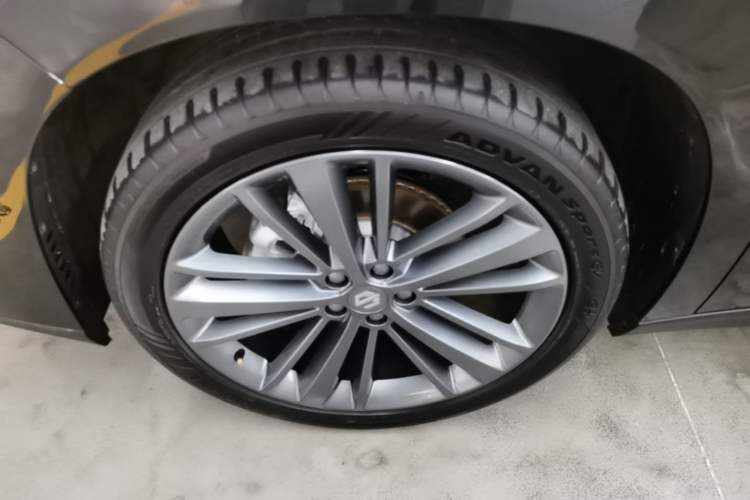 Used Leapmotor C16 2024 Range-Extended 200 Luxury Edition Exterior 4