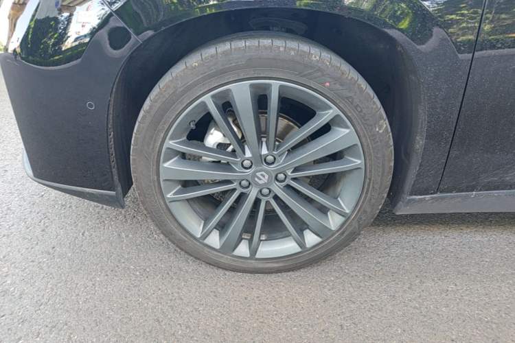 Used Leapmotor C16 2024 All-Electric 580 Luxury Edition Exterior 4