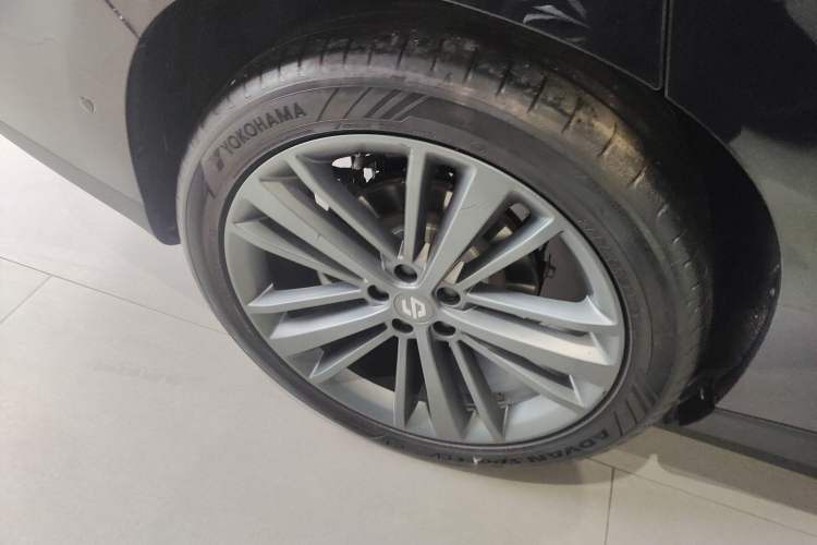 Used Leapmotor C16 2024 Range-Extended 200 Luxury Edition Exterior 5