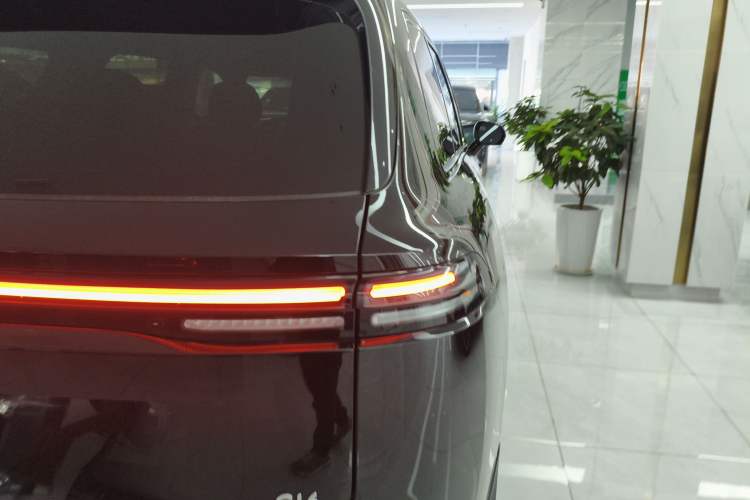 Used Leapmotor C16 2024 Range-Extended 200 LiDAR Edition Exterior 6