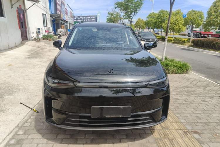 Used Leapmotor C16 2024 All-Electric 580 Luxury Edition Front