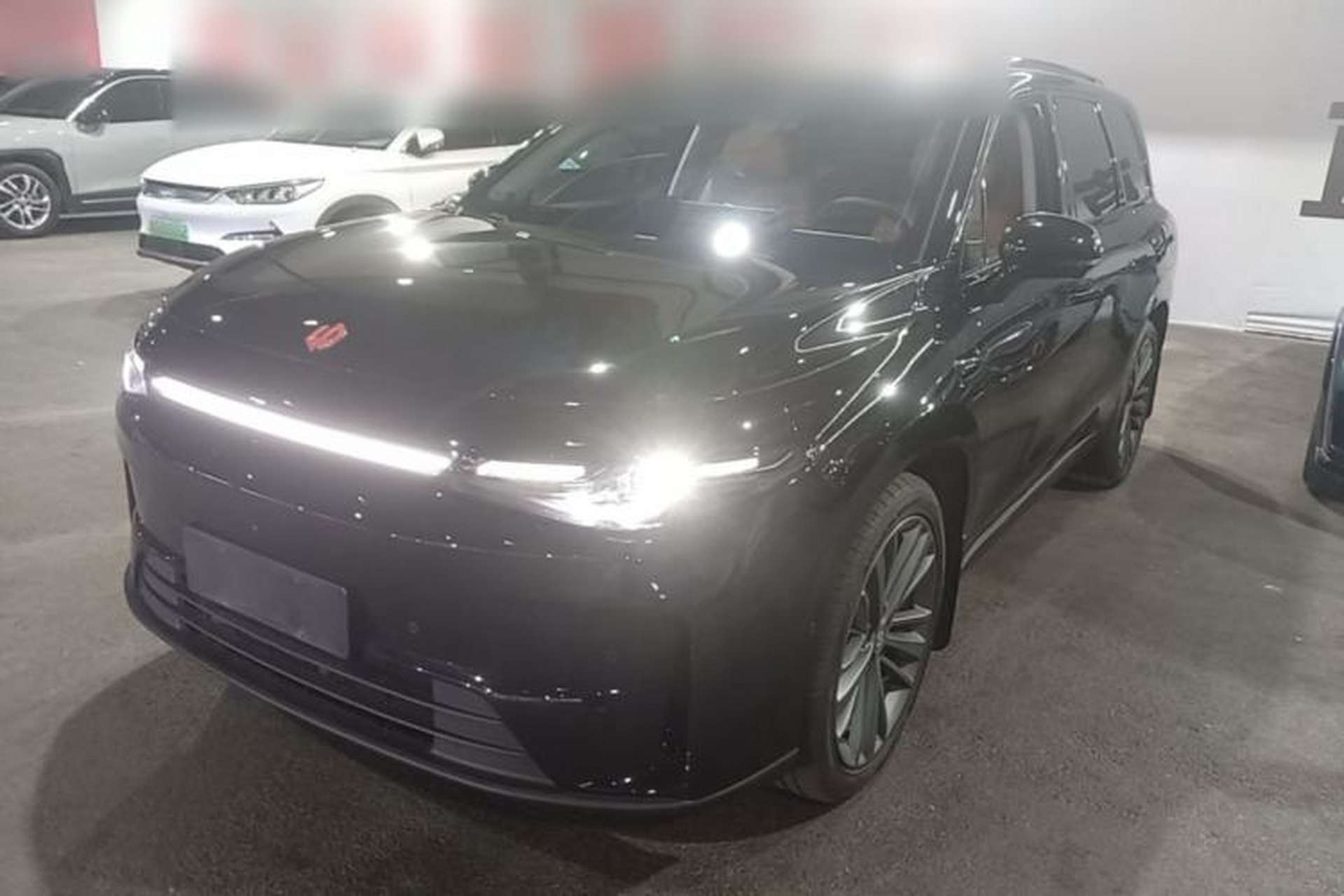 Used Leapmotor C16 2024 All-Electric 580 Luxury Edition Front Left 45 Deg