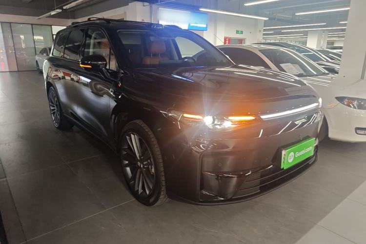 Used Leapmotor C16 2024 All-Electric 580 Luxury Edition Front Right 45 Deg
