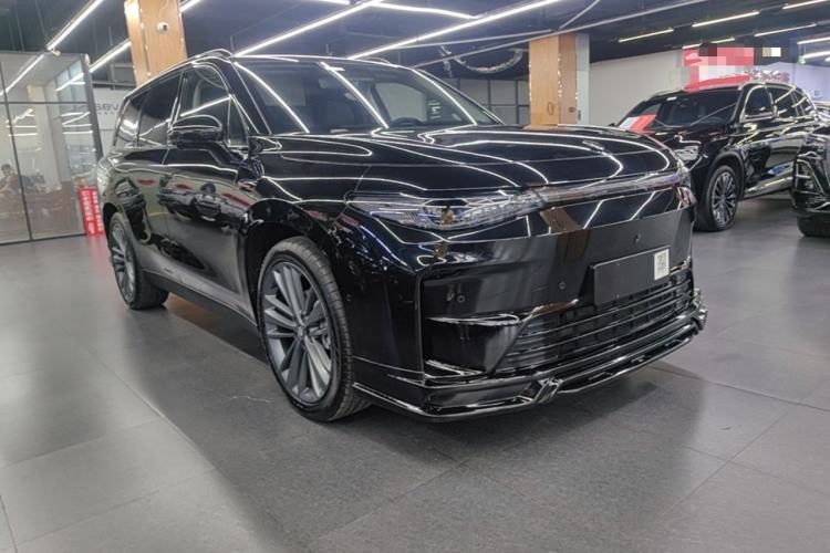 Used Leapmotor C16 2024 Range-Extended 200 Luxury Edition Front Right 45 Deg