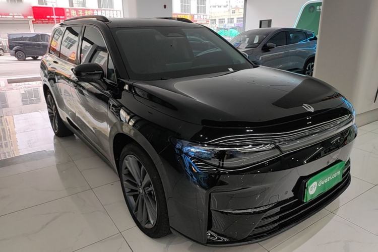 Used Leapmotor C16 2024 All-Electric 580 Luxury Edition Front Right 45 Deg