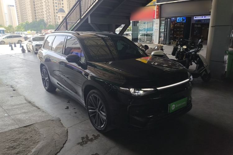 Used Leapmotor C16 2024 All-Electric 580 Luxury Edition Front Right 45 Deg