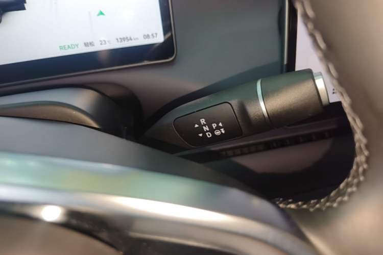 Used Leapmotor C16 2024 Range-Extended 200 LiDAR Edition Gear Lever