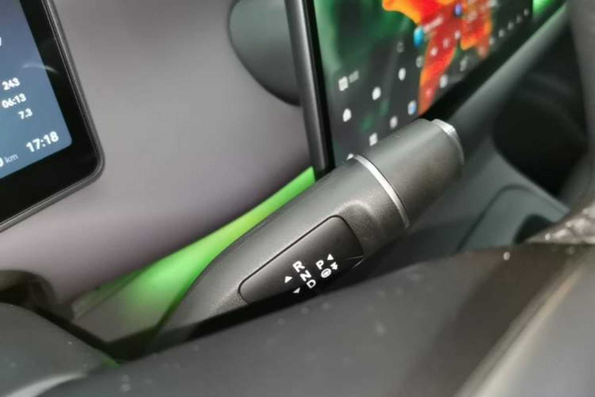 Used Leapmotor C16 2024 Range-Extended 200 Luxury Edition Gear Lever