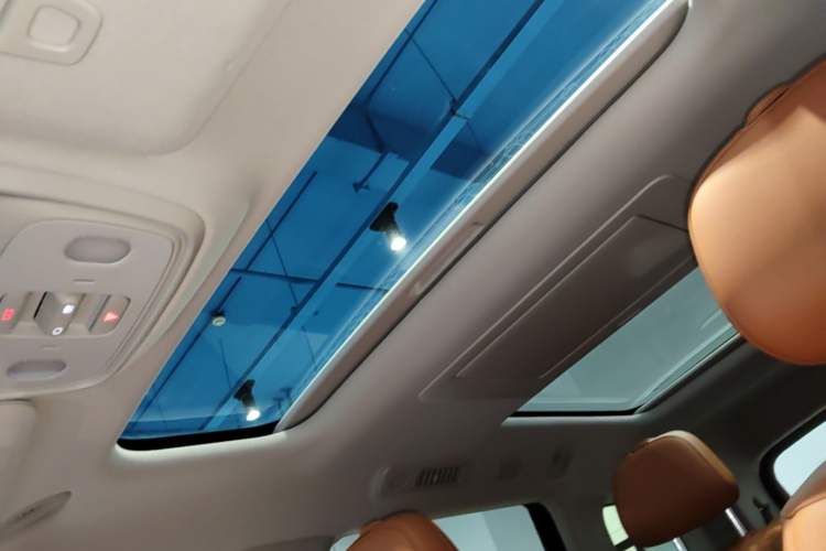 Used Leapmotor C16 2024 Range-Extended 200 Luxury Edition Headliner