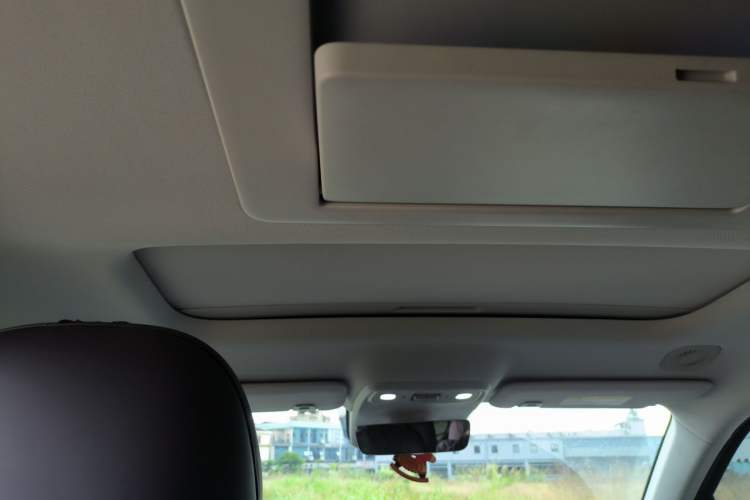 Used Leapmotor C16 2024 Pure Electric 520 Deluxe Edition Headliner