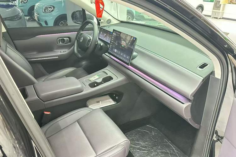 Used Leapmotor C16 2024 All-Electric 580 Luxury Edition Interior 2