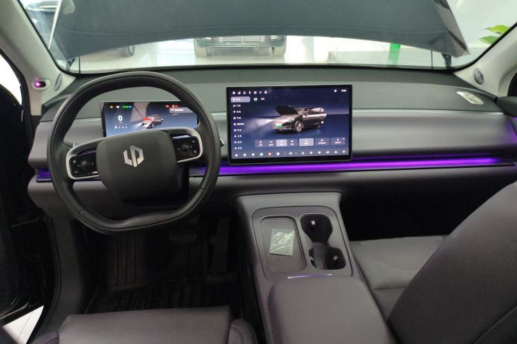 Used Leapmotor C16 2024 Range-Extended 200 LiDAR Edition Interior 2
