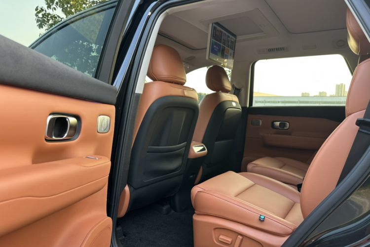 Used Leapmotor C16 2024 Range-Extended 200 Luxury Edition Interior 2