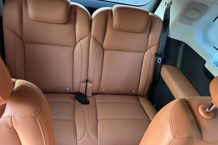 Used Leapmotor C16 2024 Range-Extended 200 Luxury Edition Interior 3