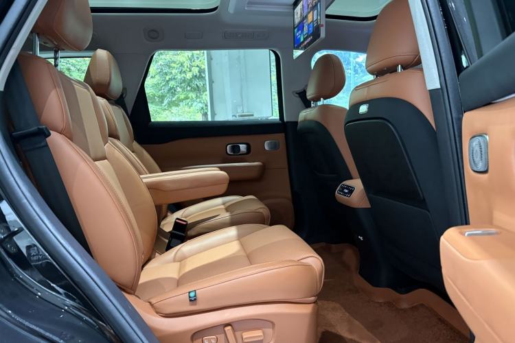 Used Leapmotor C16 2024 Pure Electric 520 Deluxe Edition Interior 4