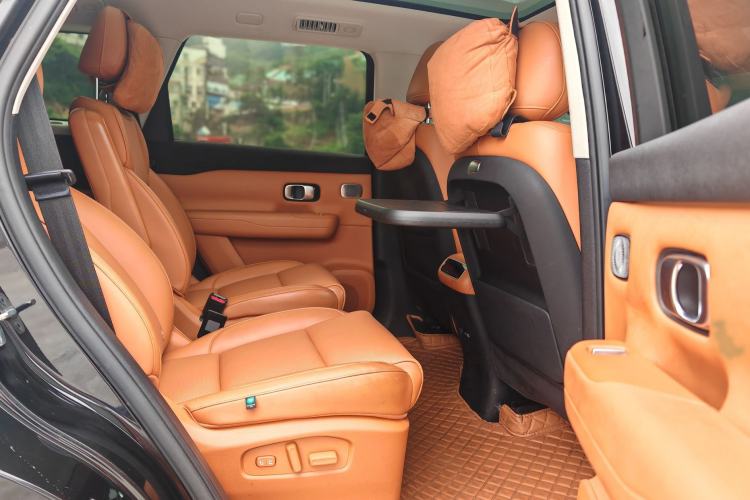Used Leapmotor C16 2024 Range-Extended 200 Luxury Edition Interior 5