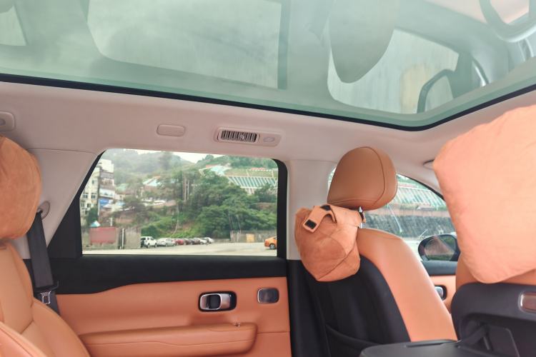 Used Leapmotor C16 2024 Range-Extended 200 Luxury Edition Interior 9