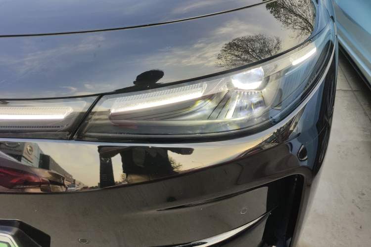 Used Leapmotor C16 2024 Pure Electric 520 Deluxe Edition Left Front Headlight