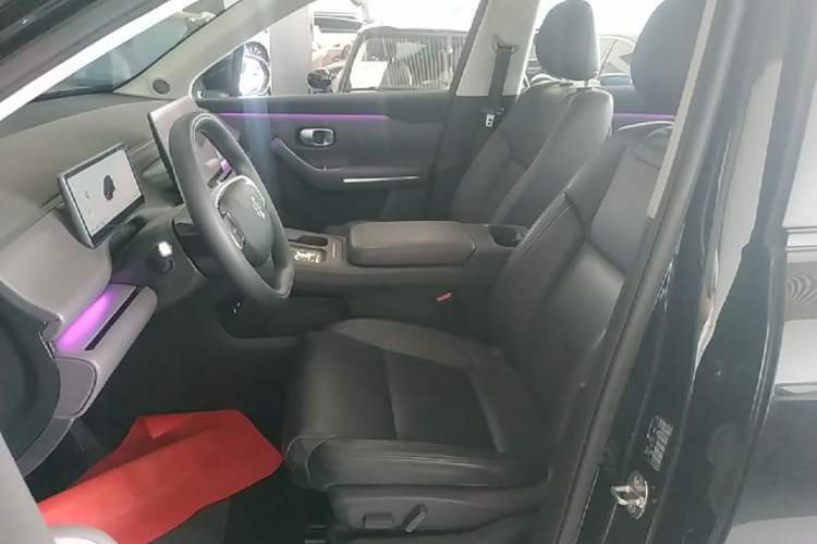 Used Leapmotor C16 2024 Range-Extended 200 Smart Enjoyment Edition Left Front Seat