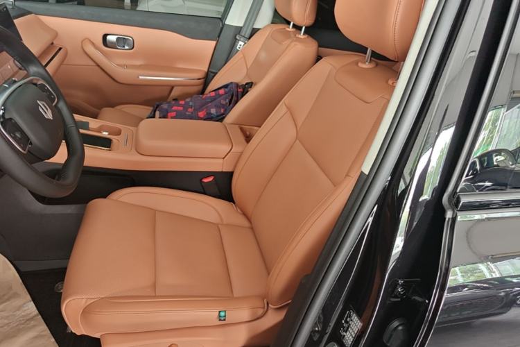 Used Leapmotor C16 2024 All-Electric 580 Luxury Edition Left Front Seat