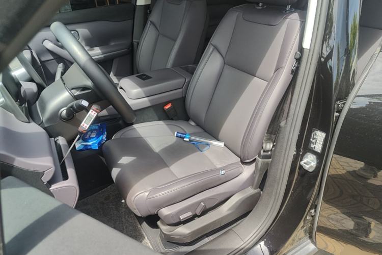 Used Leapmotor C16 2024 All-Electric 580 Luxury Edition Left Front Seat