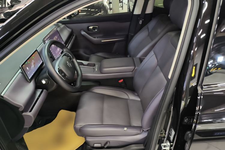Used Leapmotor C16 2024 Range-Extended 200 Luxury Edition Left Front Seat