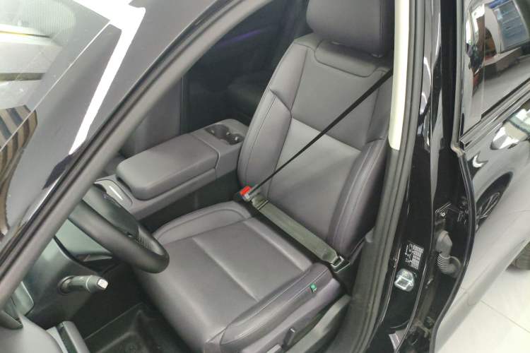 Used Leapmotor C16 2024 Range-Extended 200 LiDAR Edition Left Front Seat