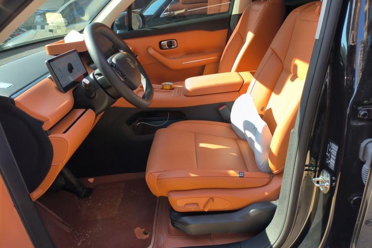 Used Leapmotor C16 2024 Range-Extended 200 Luxury Edition Left Front Seat