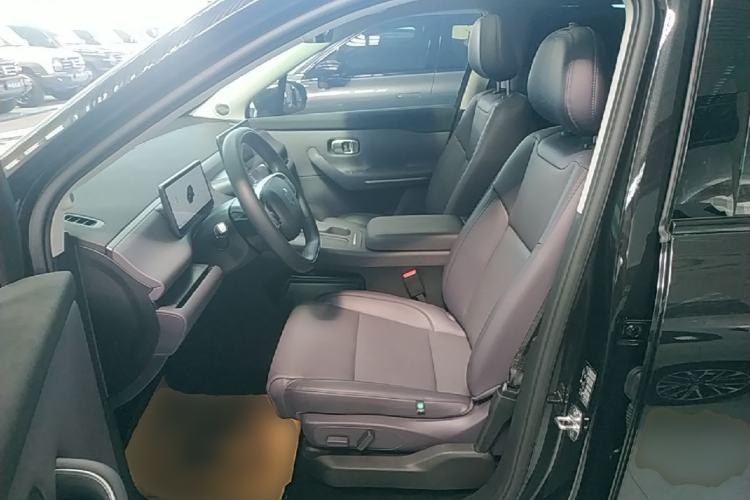 Used Leapmotor C16 2024 Pure Electric 520 Deluxe Edition Left Front Seat