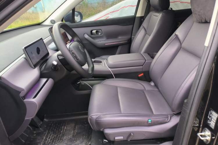 Used Leapmotor C16 2024 Pure Electric 520 Deluxe Edition Left Front Seat