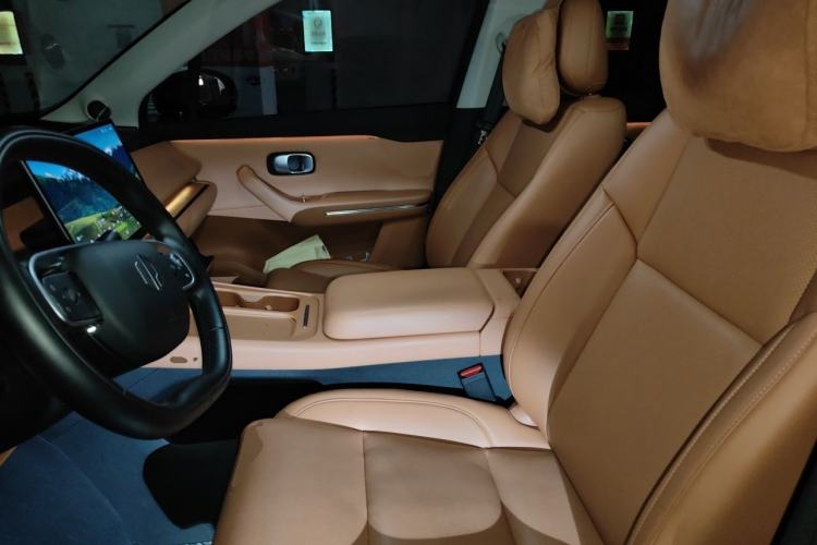 Used Leapmotor C16 2024 Range-Extended 200 Luxury Edition Left Front Seat