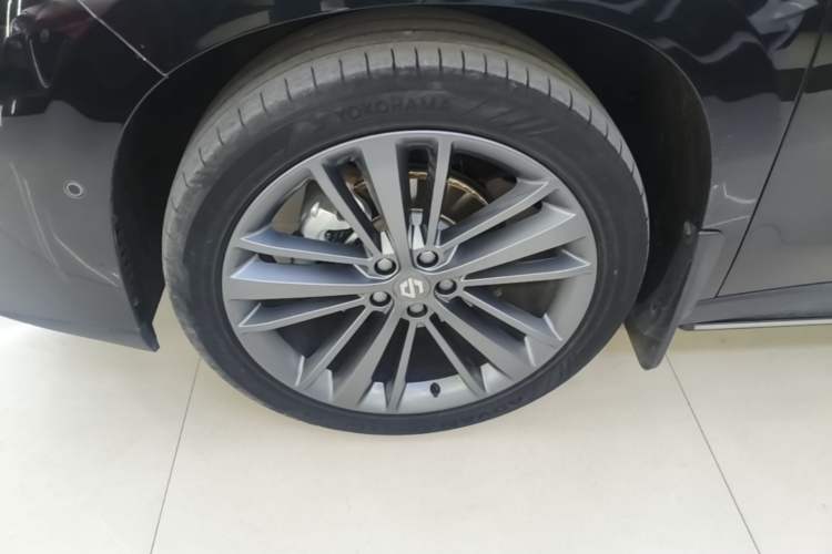 Used Leapmotor C16 2024 Range-Extended 200 Luxury Edition Left Front Wheel Hub