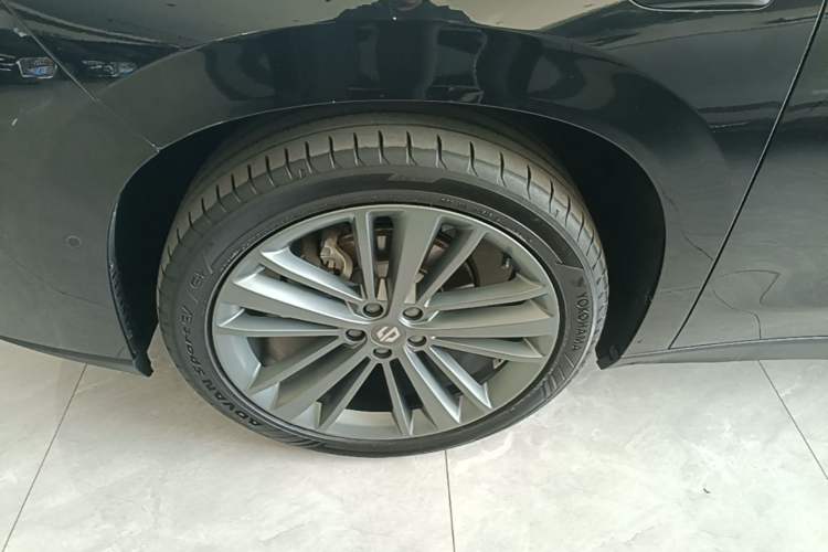 Used Leapmotor C16 2024 Range-Extended 200 Luxury Edition Left Front Wheel Hub