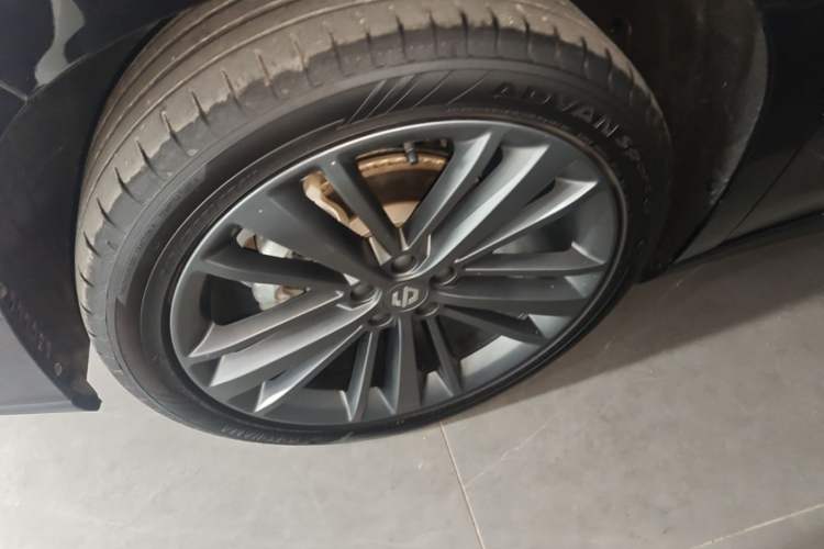 Used Leapmotor C16 2024 All-Electric 580 Luxury Edition Left Front Wheel Hub