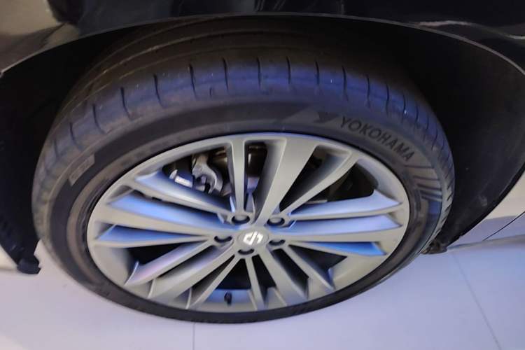 Used Leapmotor C16 2024 Range-Extended 200 Luxury Edition Left Front Wheel Hub