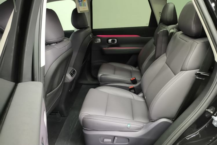 Used Leapmotor C16 2024 Range-Extended 200 LiDAR Edition Left Rear Seat