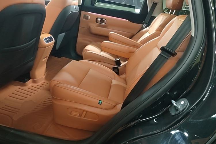 Used Leapmotor C16 2024 Pure Electric 520 Deluxe Edition Left Rear Seat