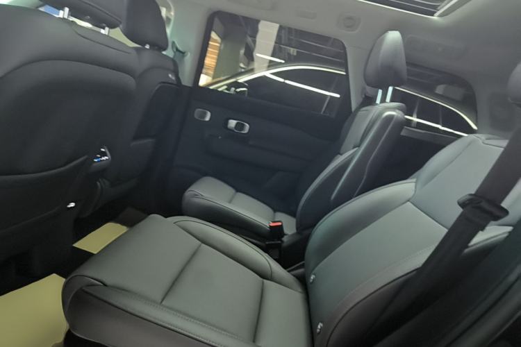 Used Leapmotor C16 2024 Range-Extended 200 Luxury Edition Left Rear Seat