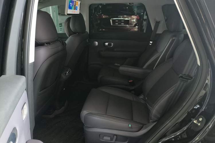 Used Leapmotor C16 2024 All-Electric 580 Luxury Edition Left Rear Seat