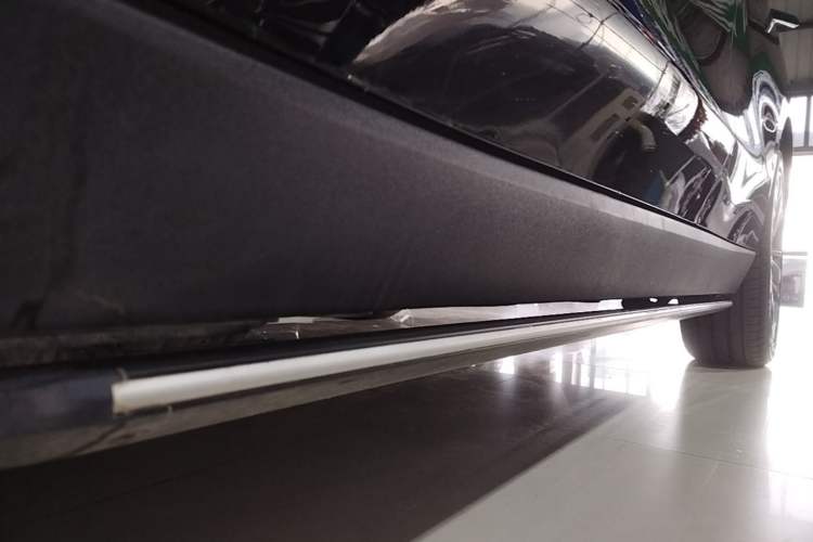 Used Leapmotor C16 2024 Range-Extended 200 Luxury Edition Left Side Sill
