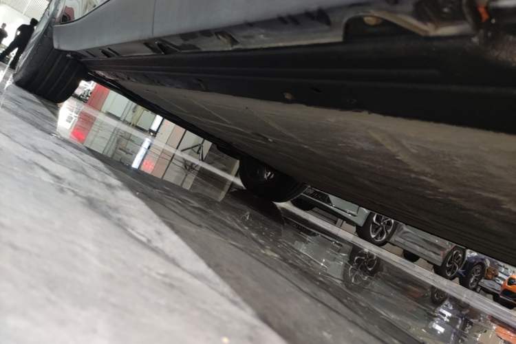 Used Leapmotor C16 2024 Pure Electric 520 Deluxe Edition Left Side Sill