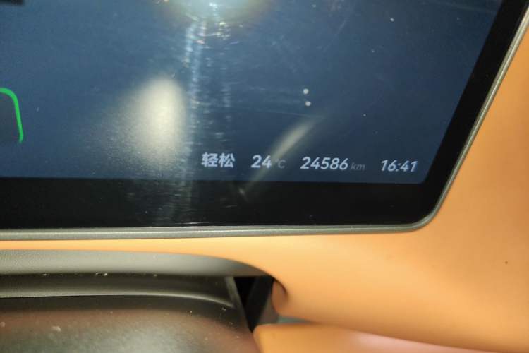 Used Leapmotor C16 2024 Range-Extended 200 Luxury Edition Odometer Close Up