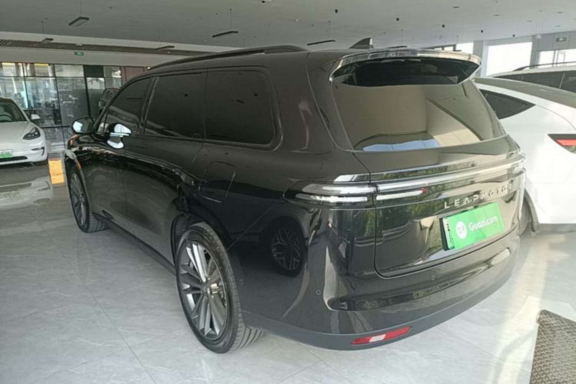 Used Leapmotor C16 2024 Range-Extended 200 Luxury Edition Rear Left 45 Deg