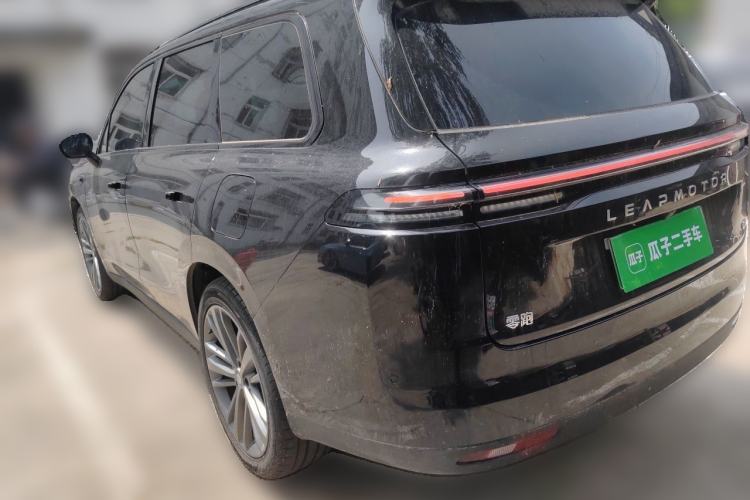 Used Leapmotor C16 2024 Range-Extended 200 Luxury Edition Rear Left 45 Deg