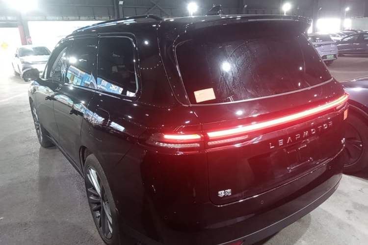 Used Leapmotor C16 2024 All-Electric 580 Luxury Edition Rear Left 45 Deg