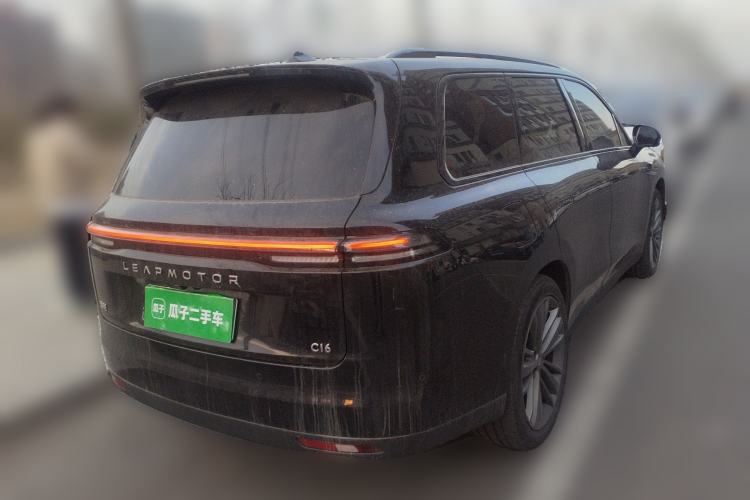 Used Leapmotor C16 2024 Range-Extended 200 Luxury Edition Rear Right 45 Deg